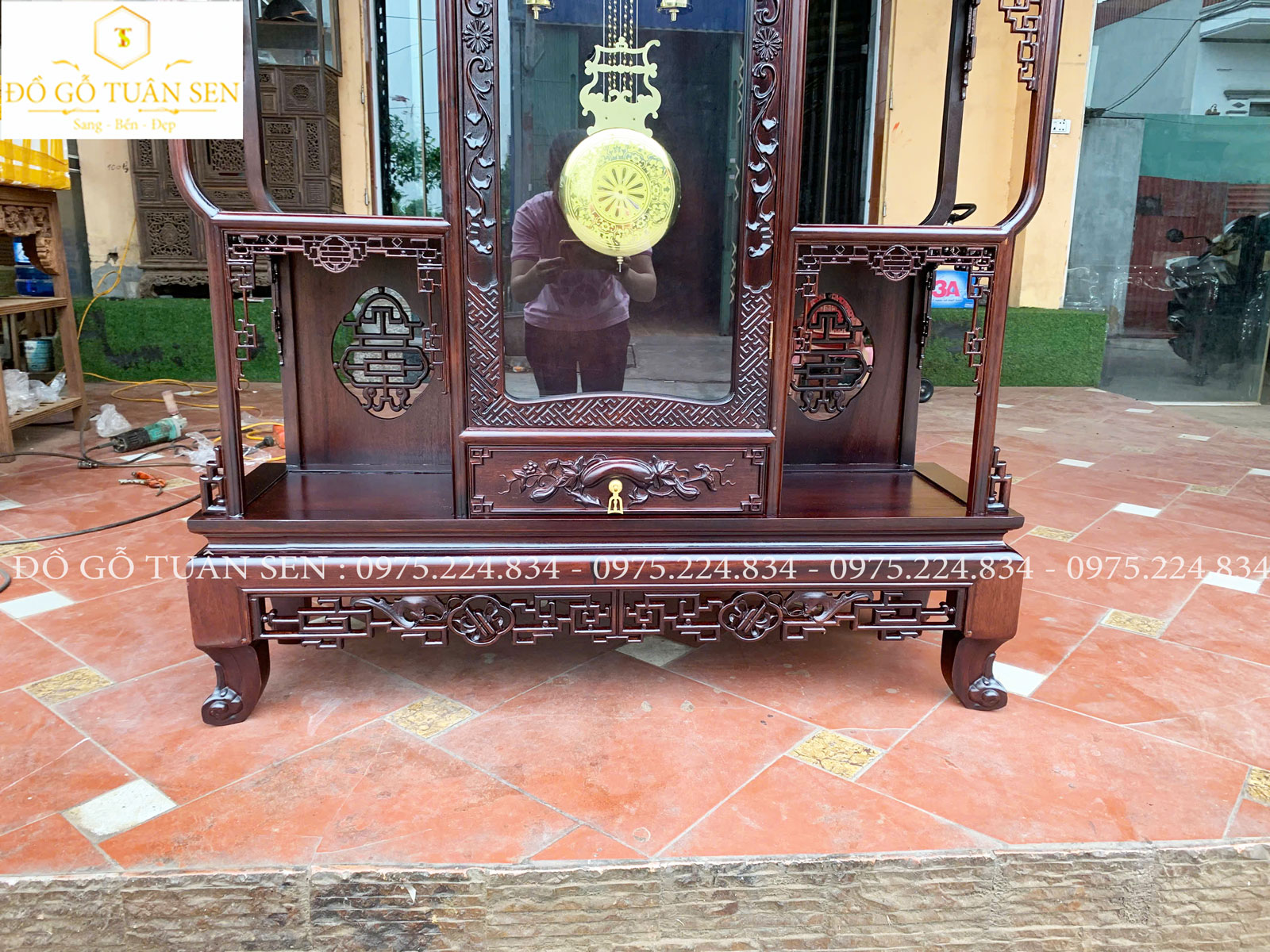 Thông tin chi tiết tủ bày đồ dơi gỗ gụ 